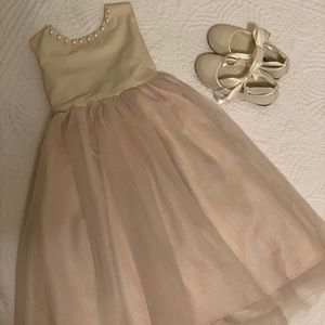Elegant Ivory Flower girl dress w/ matching shoes